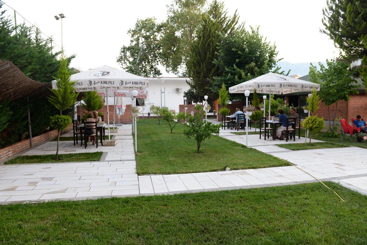 Villa Juri Garden Berat Exterior photo